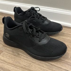 SKECHERS® Tough Talk memory foam sneakers Black Size 7.5 LIKE NEW